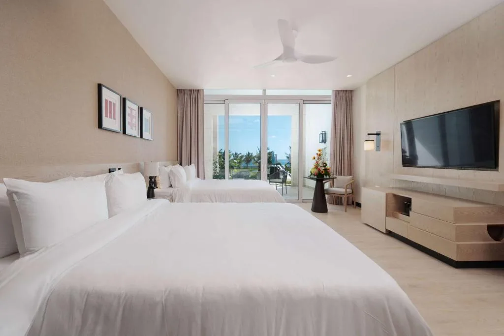 Wyndham Grand Barbados Sam Lords Castle All Inclusive Resort: another view